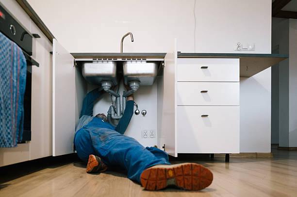 Professional Leak Detection technician working in Pascoag, RI